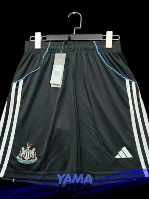 Short Newcastle 2025-2026
