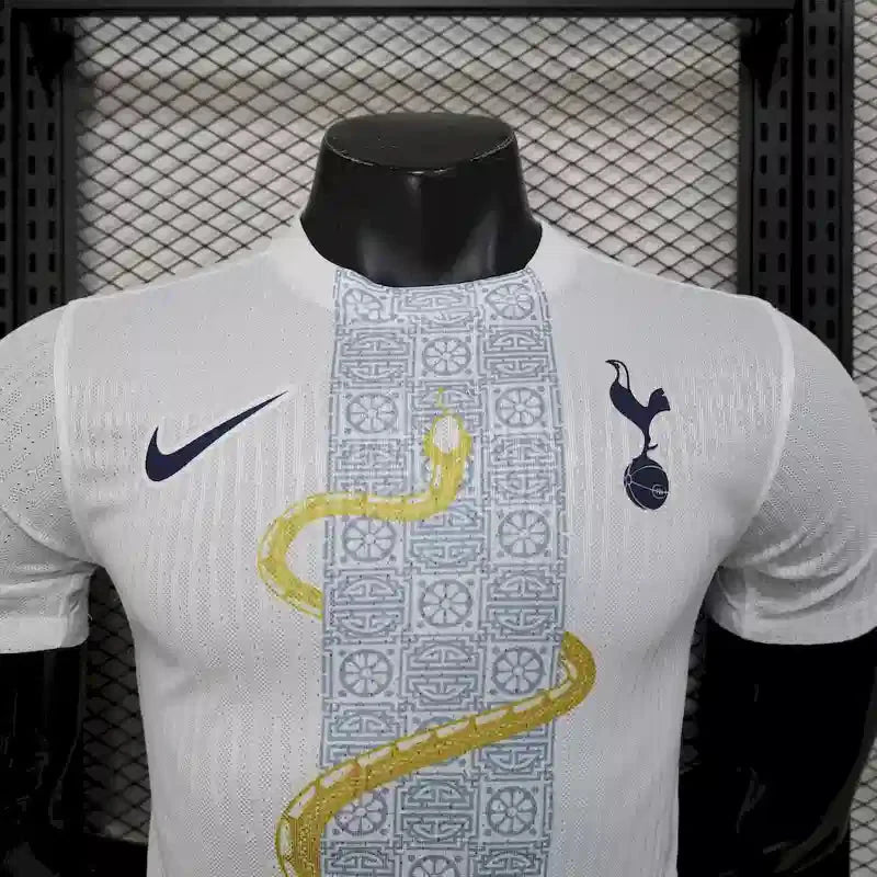 Maillot Tottenham concept "serpent doré" 2025/2026 Version Player YamaKits Foot