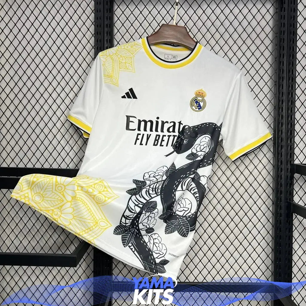 Maillot Real Madrid foot concept 2024 2025 Maison To Sport