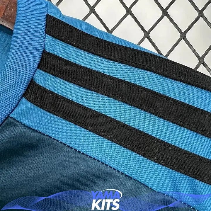 Real Madrid maillot foot 2017 2018 retro Maison To Sport