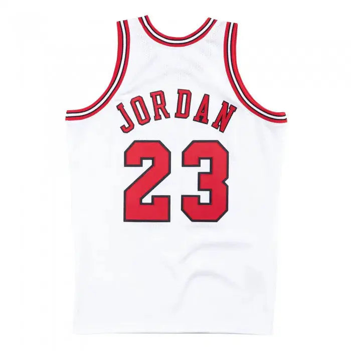 Michael Jordan Chicago Bulls White NBA Jersey 1995-96 Mitchell &amp; Ness